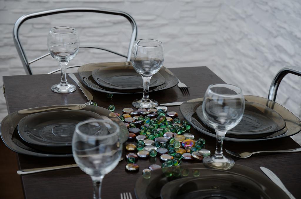 Babylon Apartment On Bukovinskaya Street Rivne Ngoại thất bức ảnh